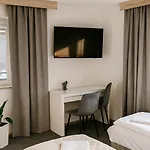 Jandor Bed & Breakfast 3*