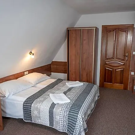 Couette-café Jandor - 3*